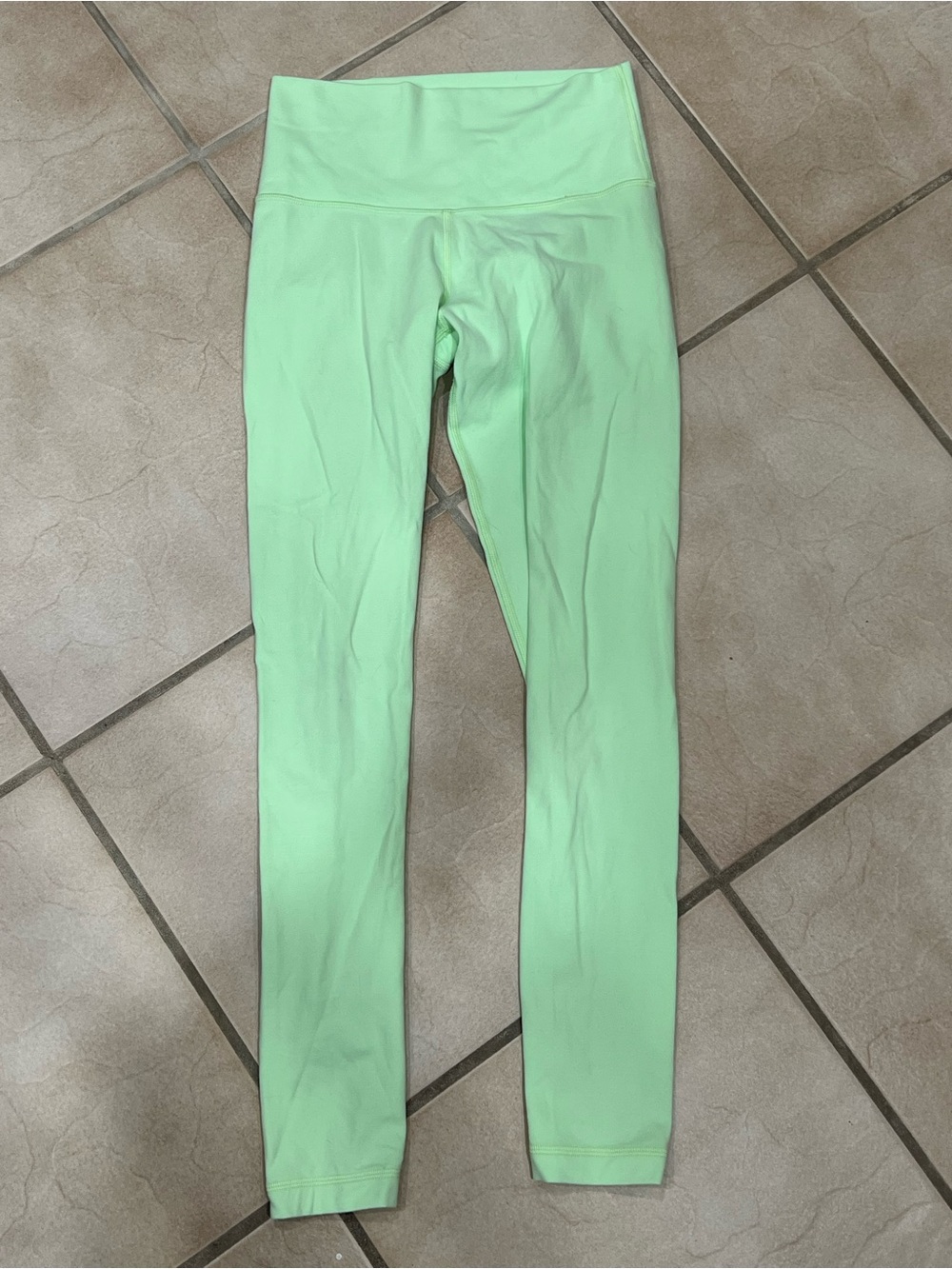 TNA bright Minty green Active Leggings
